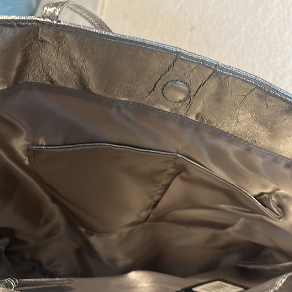 NWT Ed Hardy True Love Silver tote bag - Picture 7 of 13